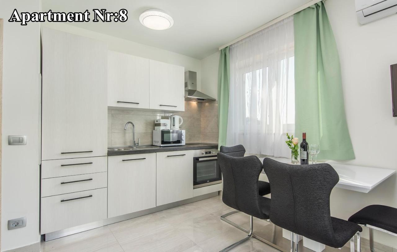 Palm Apartmán *